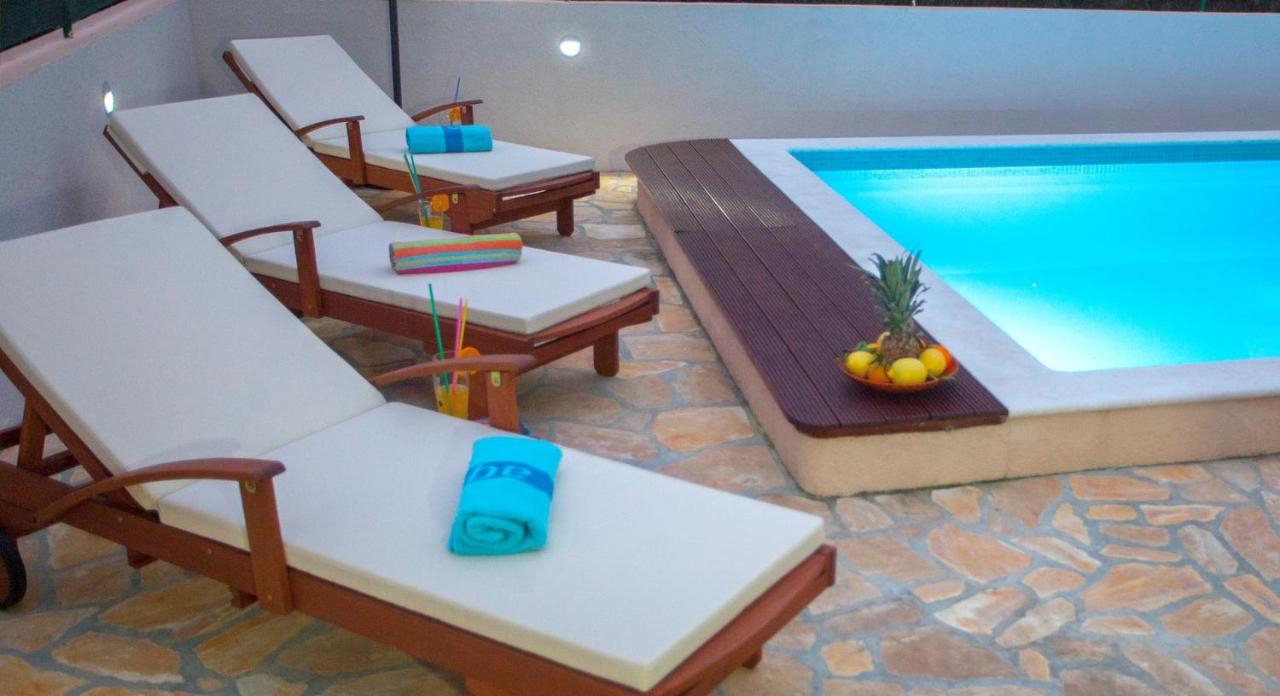 Apartment Bo&Dy With Private Pool 로고즈니차 외부 사진